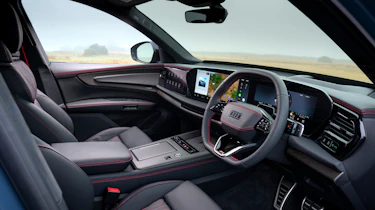 Audi Q7 - interior