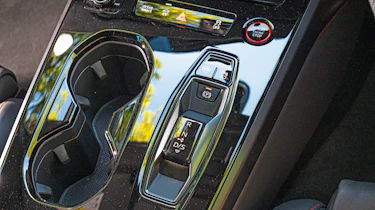 Audi RS 5 Avant - drive selector