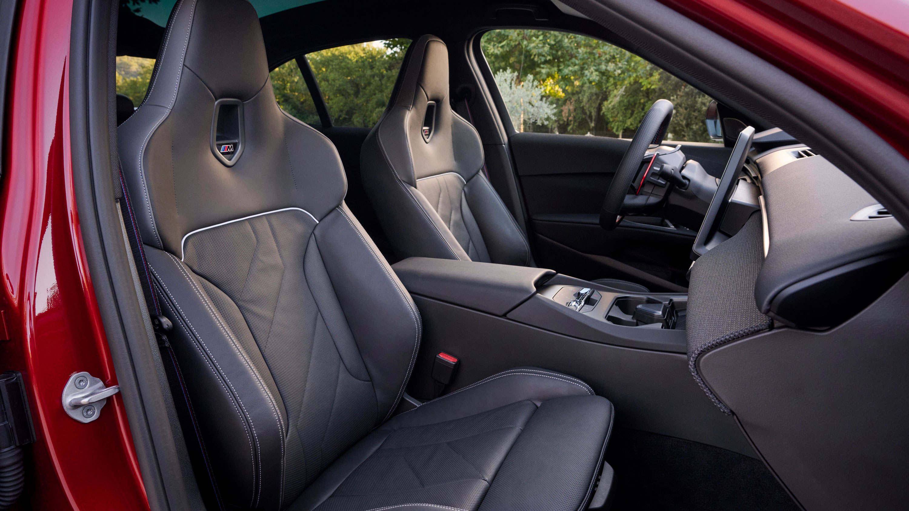 BMW 3 Series - front seats