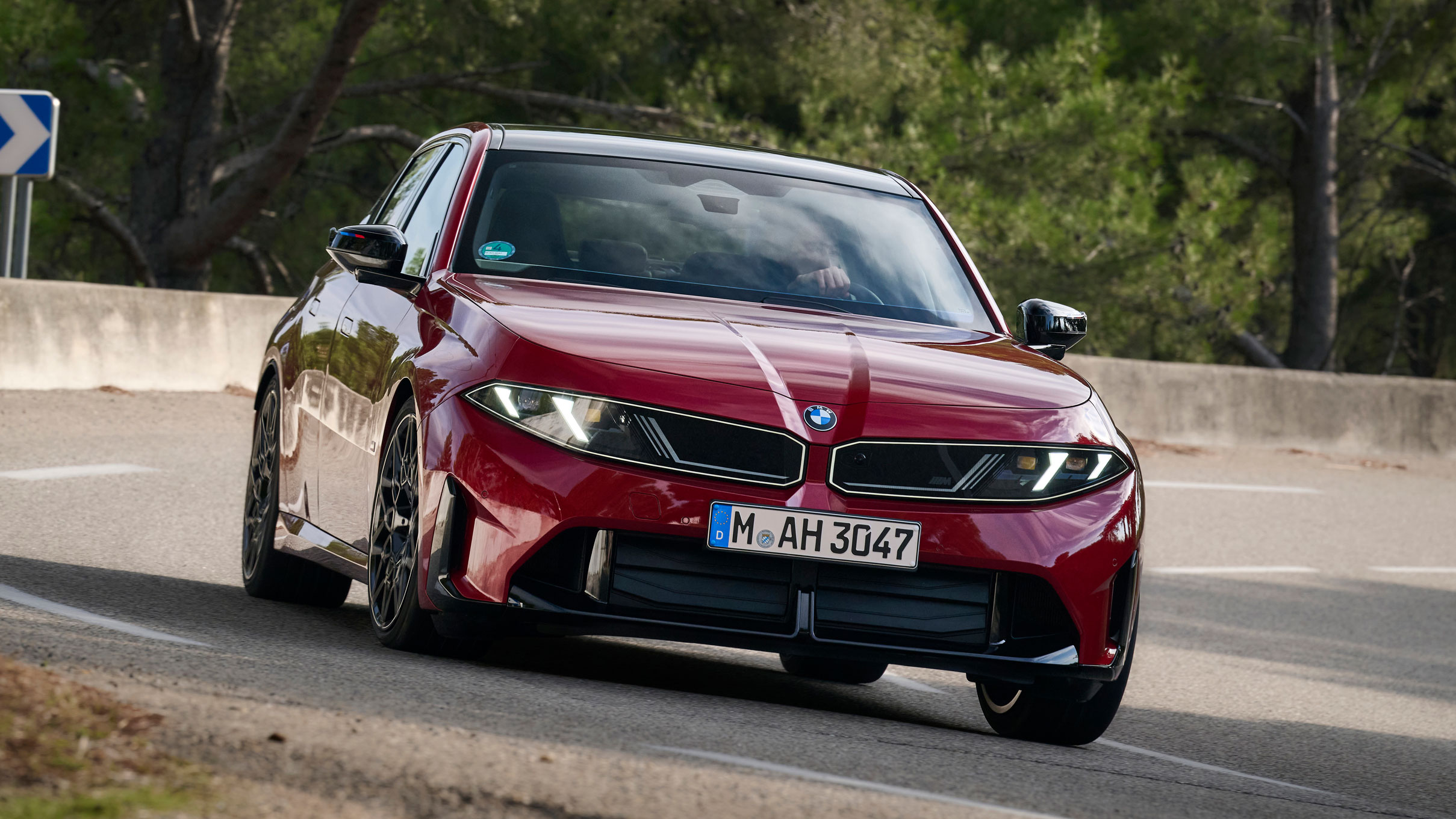BMW 3 Series - front cornering