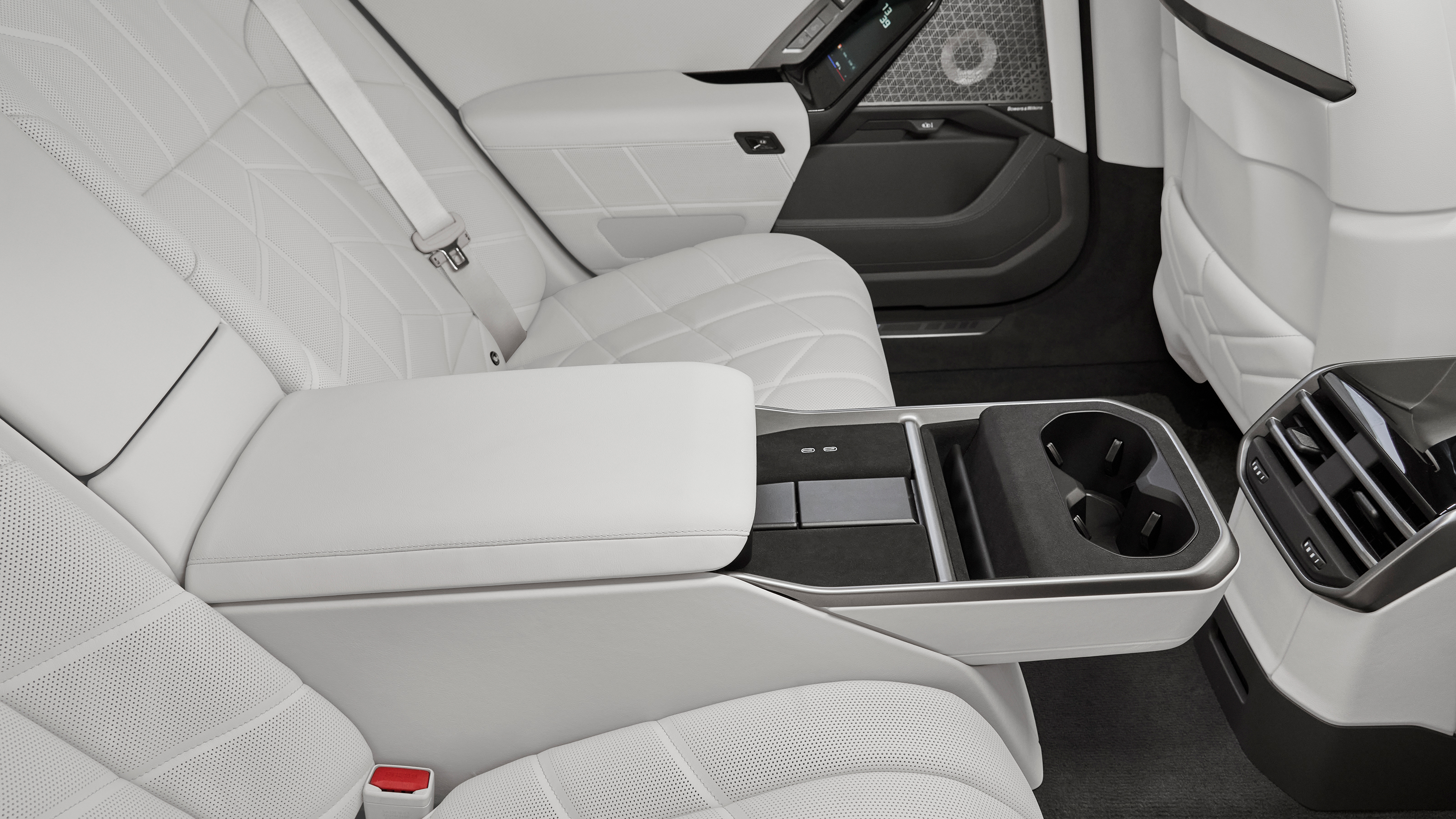 New BMW Concept 7 Protection - rear seats
