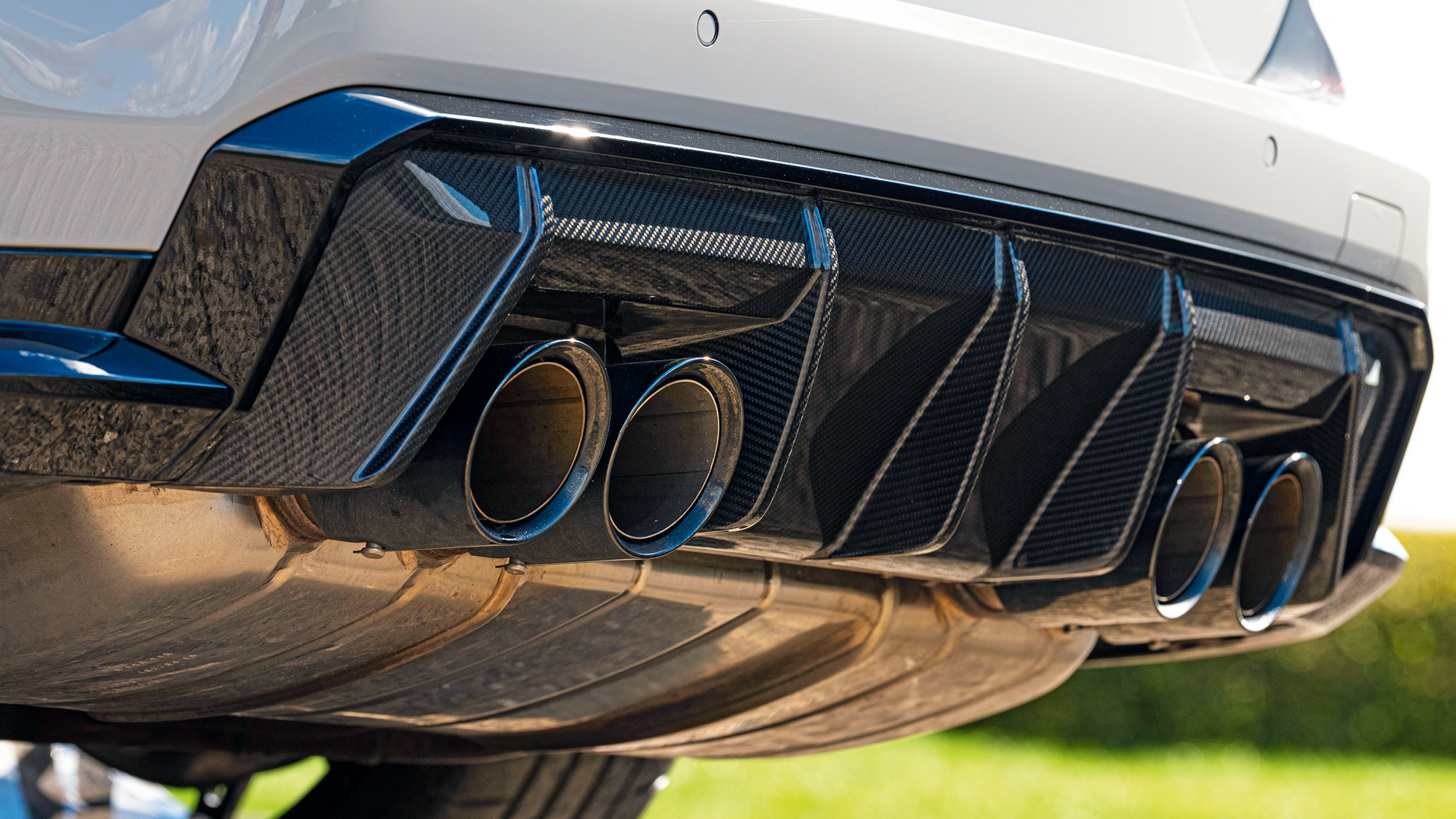 BMW M3 Touring - exhaust