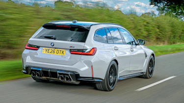 BMW M3 Touring - rear 3/4