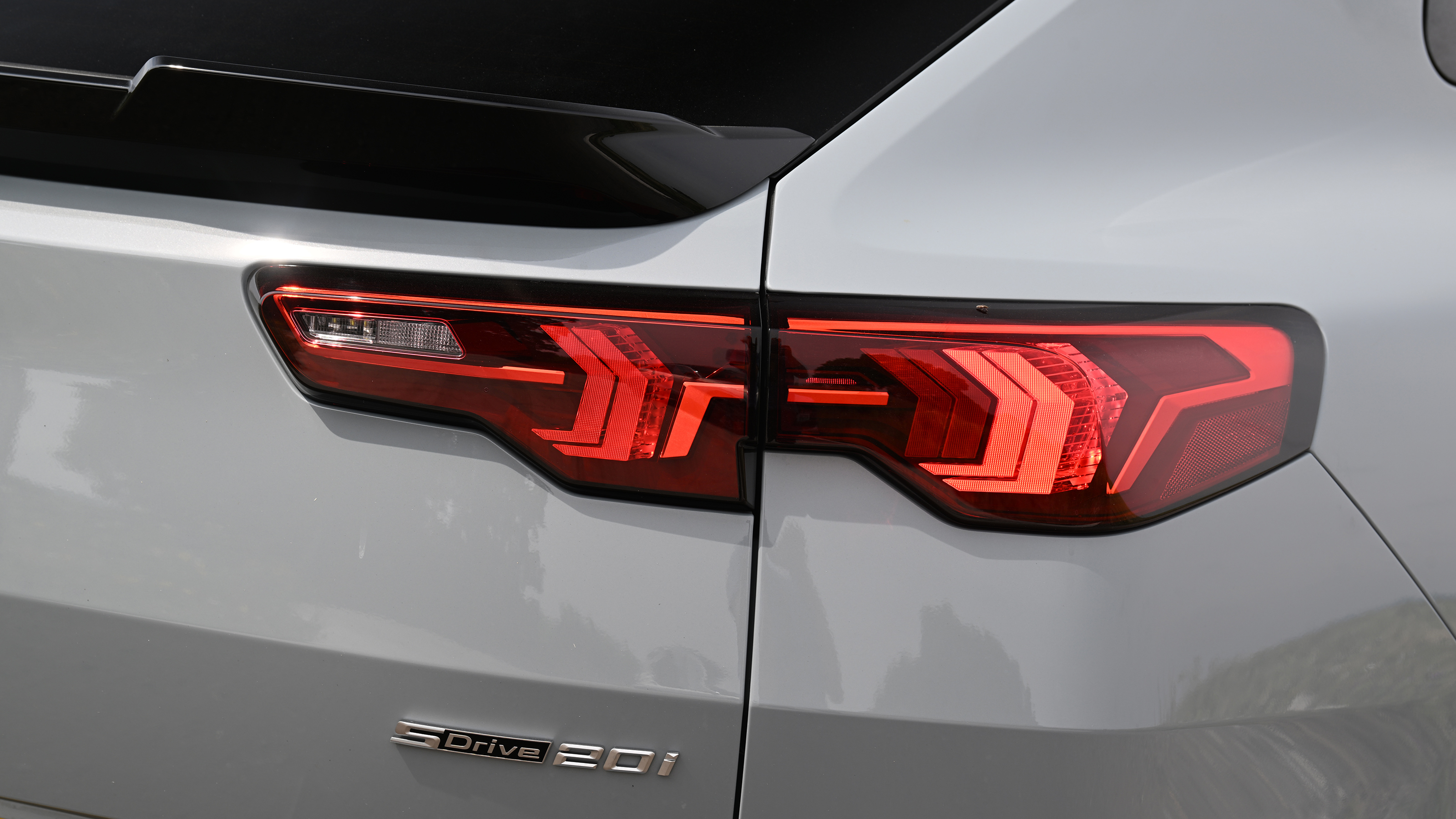 BMW X2 - tail light