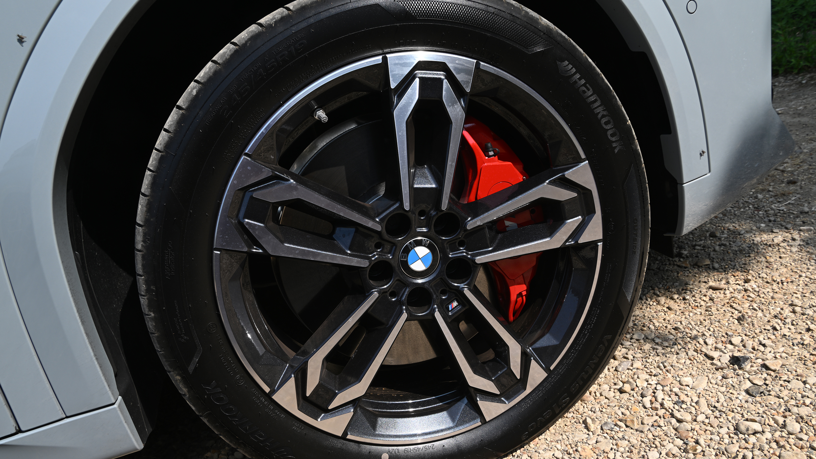 BMW X2 - wheel