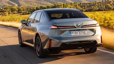 BMW i3 - rear tracking