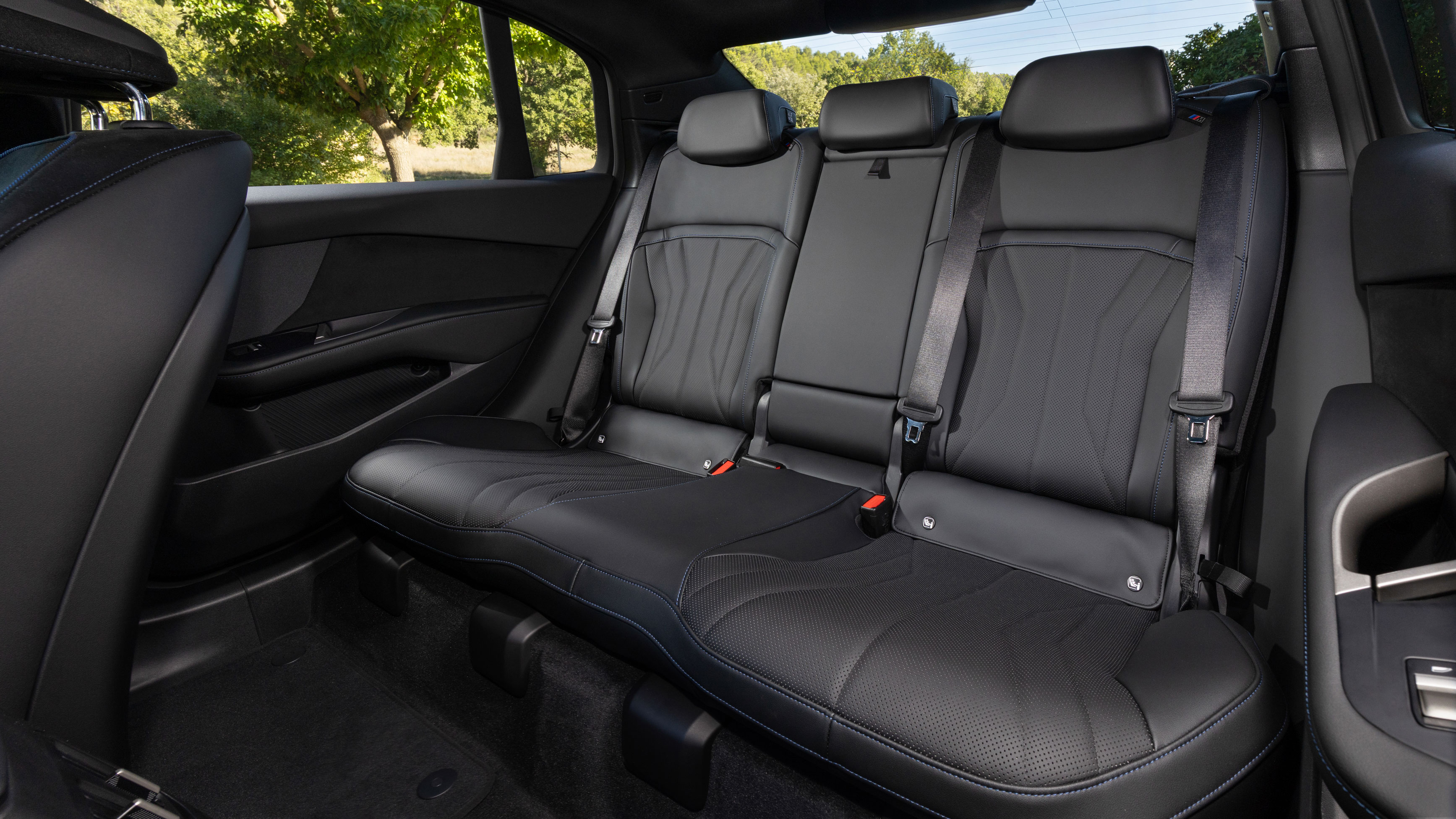 BMW i3 - rear seats