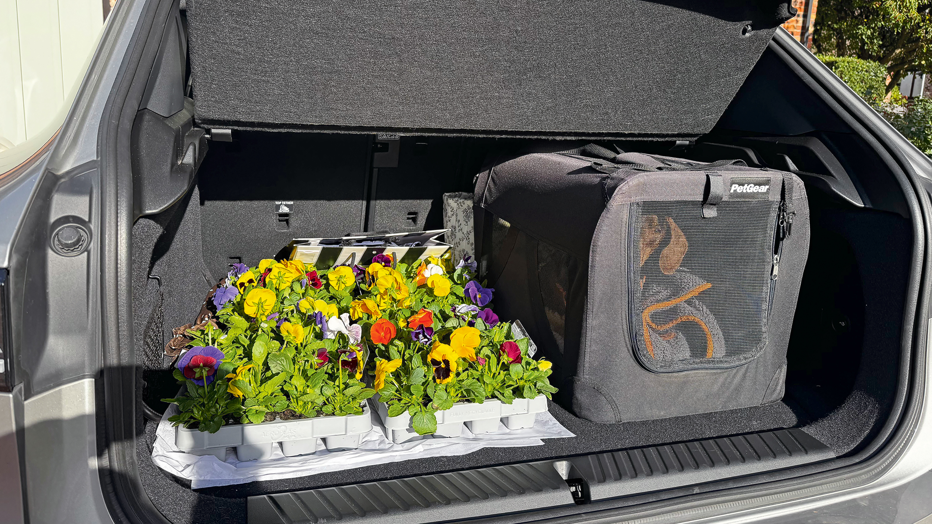 BMW iX3 - boot space