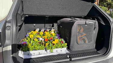BMW iX3 - boot space