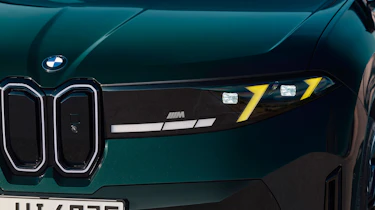 BMW iX3 M60 - front light
