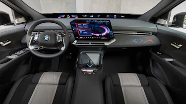 BMW iX3 M60 - dash
