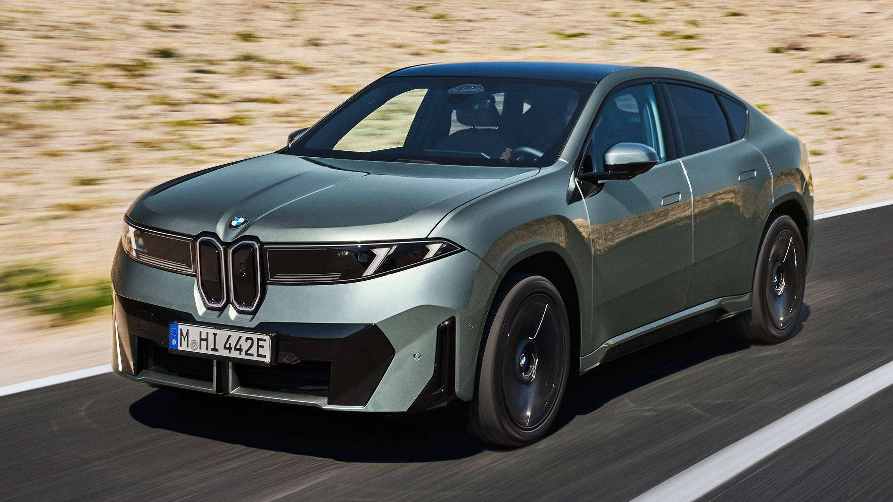 BMW iX4 50 - front
