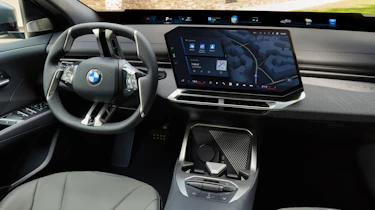 BMW iX4 50 - cabin