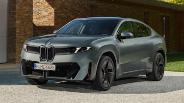 BMW iX4 50 - front static