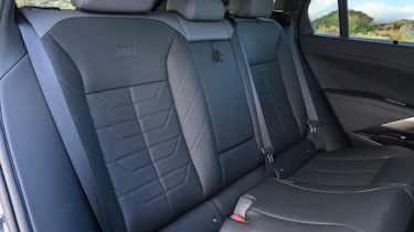 BMW iX5