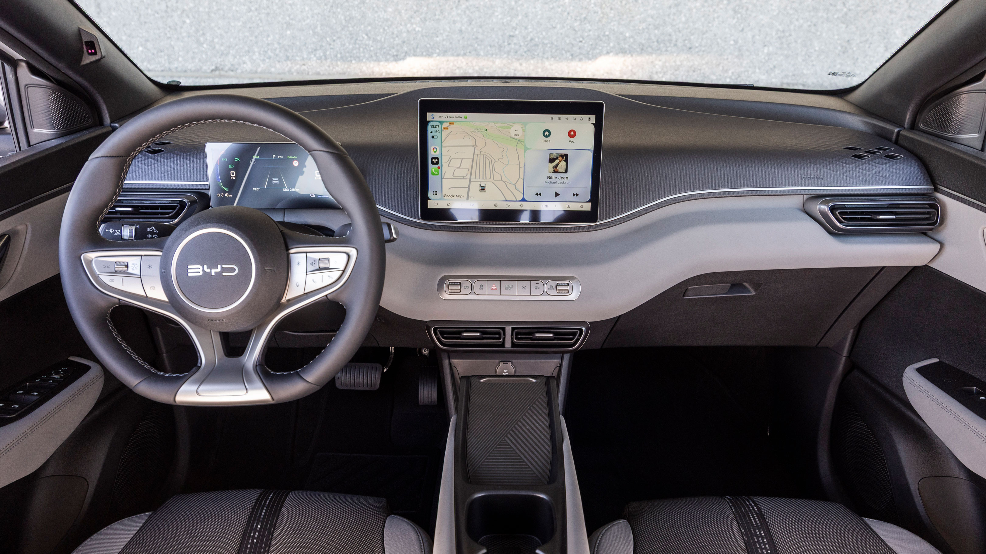 BYD Dolphin Surf - dash