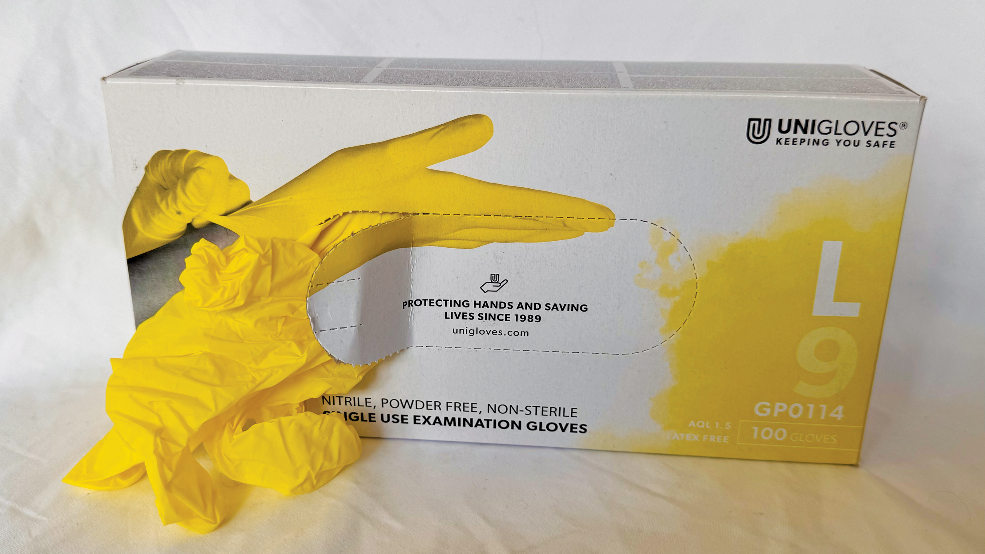 Best disposable workshop gloves 2026 - Yellow Pearl