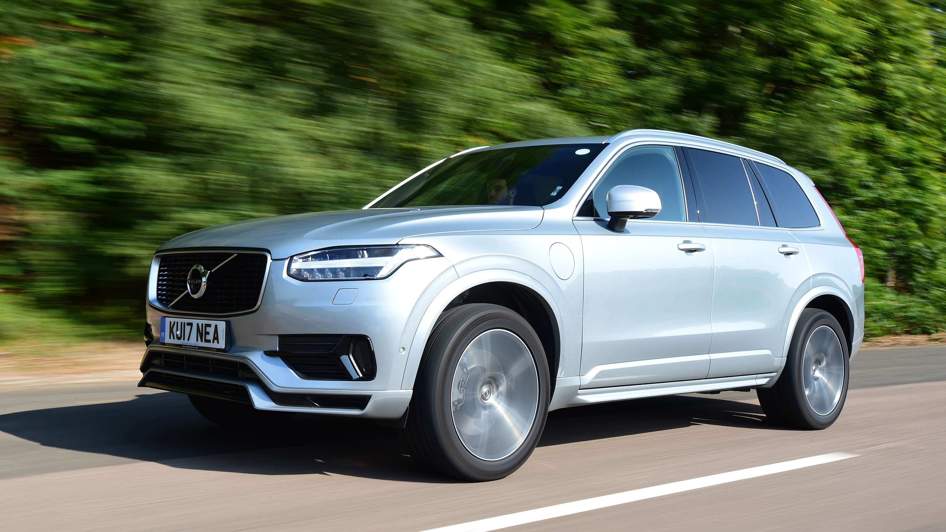 Best large SUVs - Volvo XC90