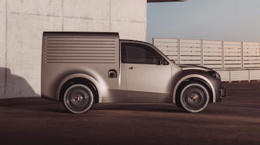 Citroen 2CV Fourgonnette - side static