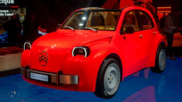 Citroen 2CV concept - Paris front/side