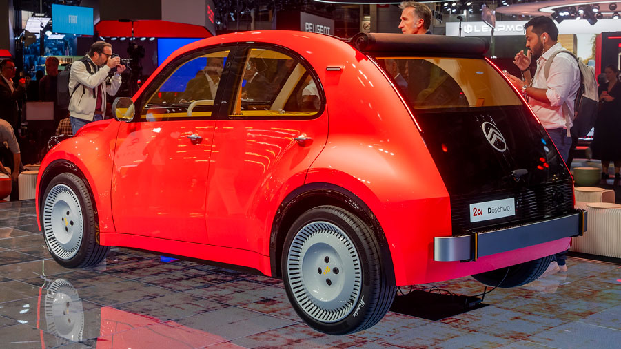 Citroen 2CV concept - Paris rear