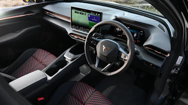 Cupra Raval - dashboard