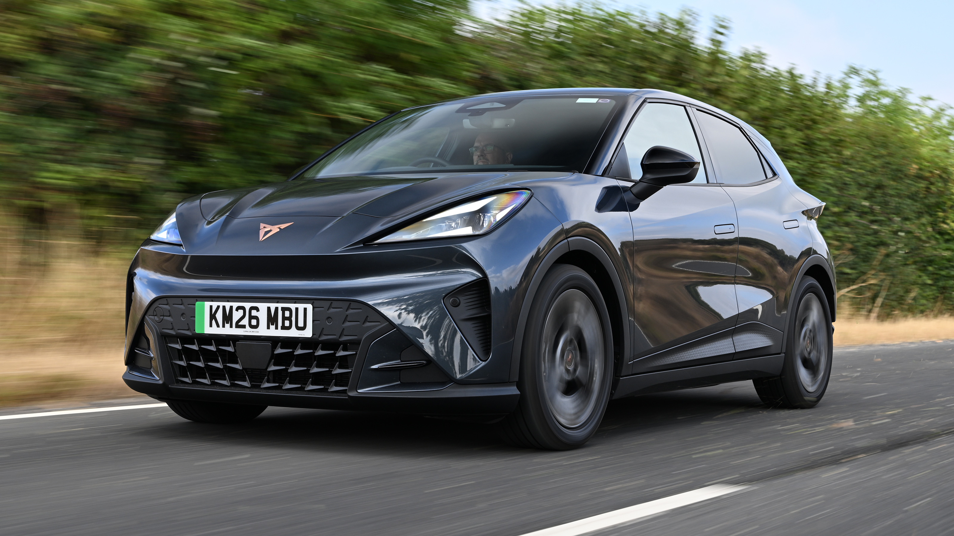 Cupra Raval - front tracking