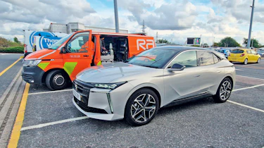 DS No4 Hybrid - broken down with RAC
