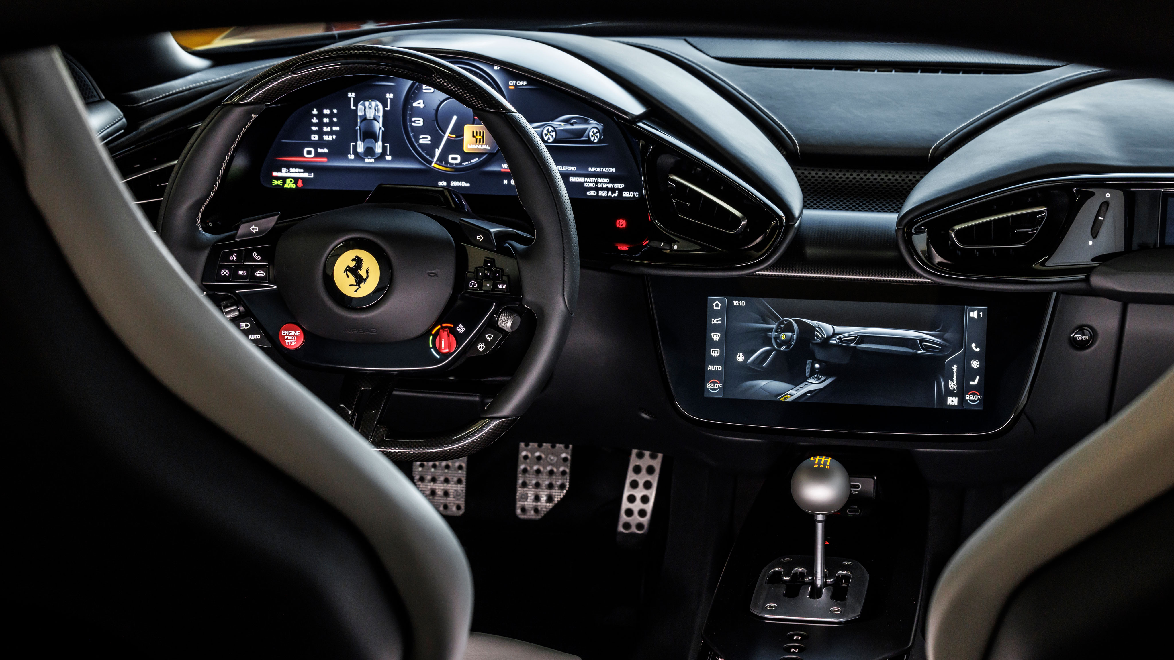 Ferrari 12Cilindri Manuale
