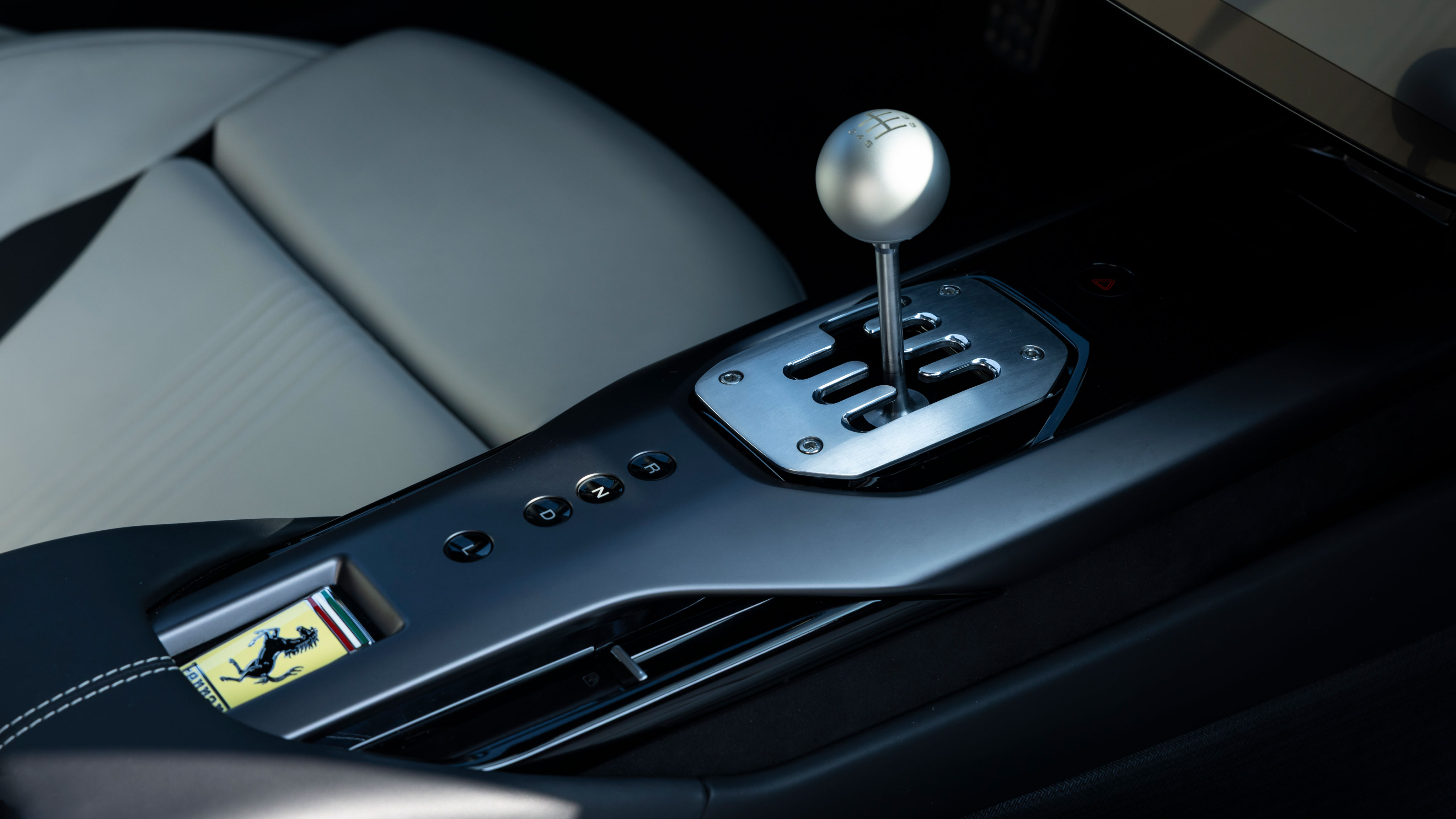 Ferrari 12Cilindri Manuale
