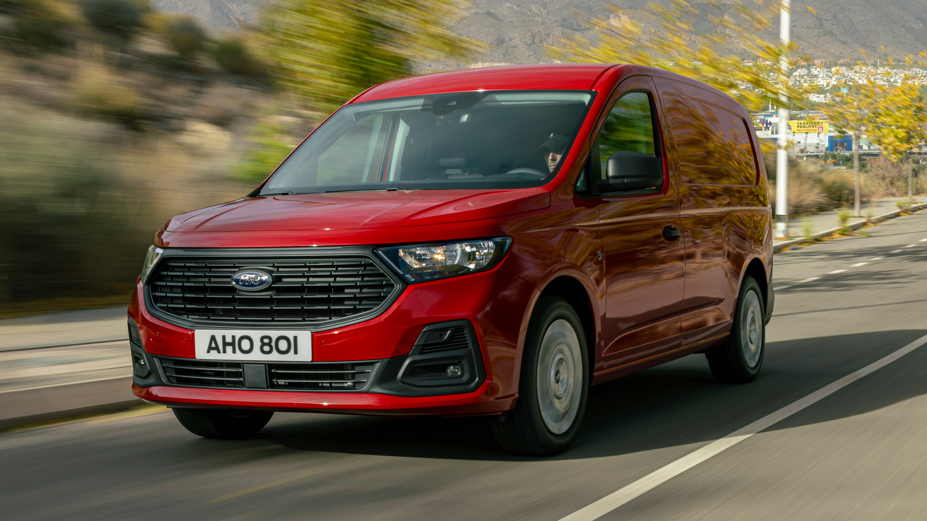Ford Transit connect - front tracking
