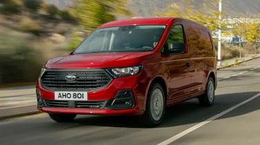 Ford Transit connect - front tracking