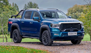 Foton Tunland - front 3/4