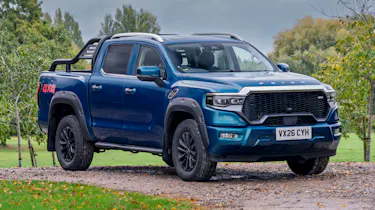 Foton Tunland - front 3/4