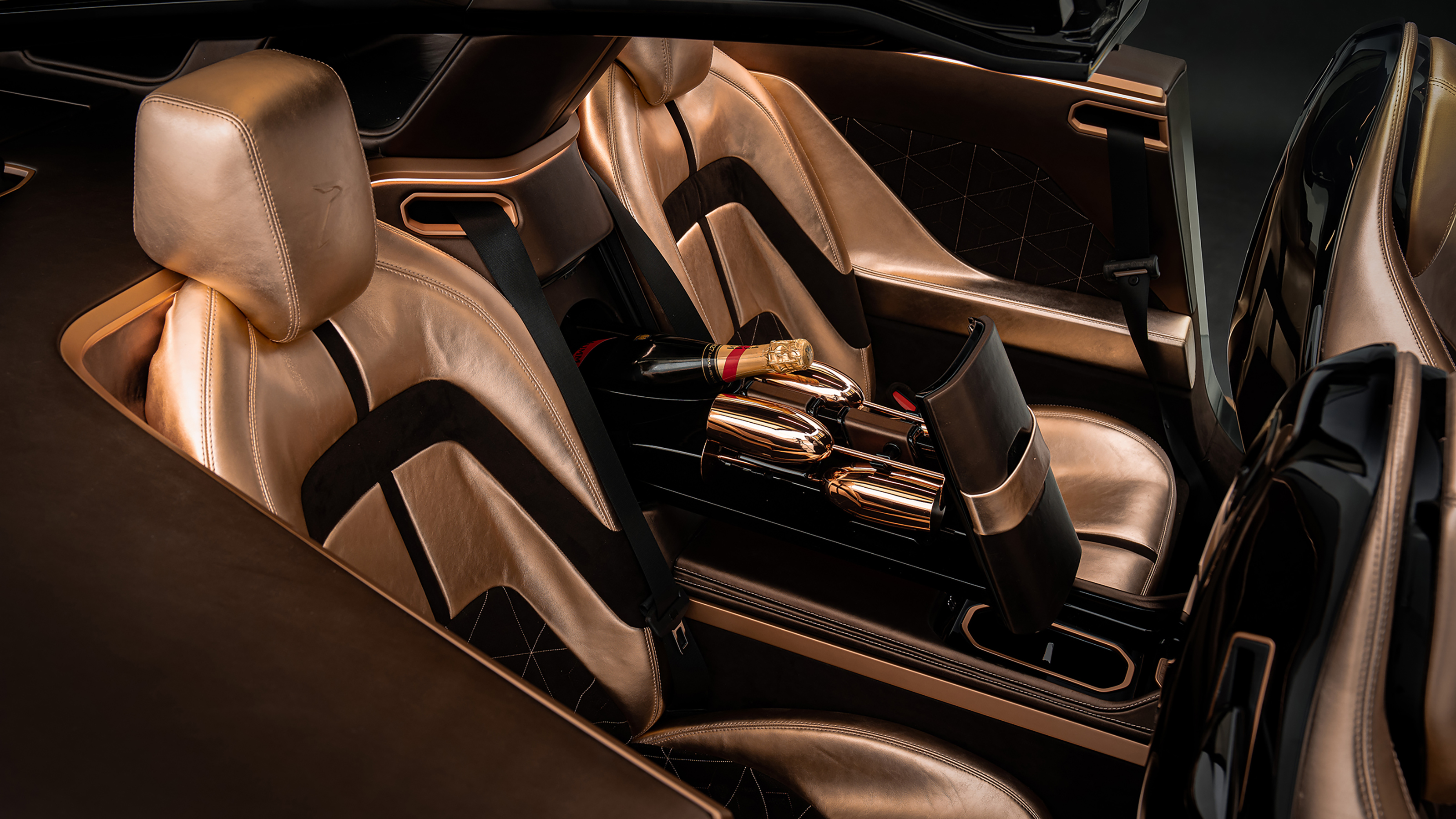 GFG Style Peralta D - interior overview