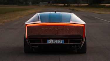 GFG Style Peralta D - rear