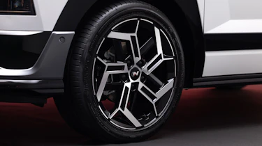 Hyundai Bayon - wheel
