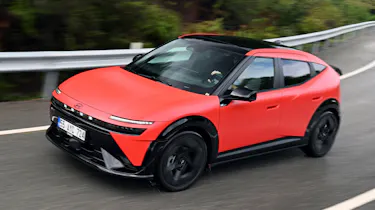 Hyundai Ioniq 3 - front action