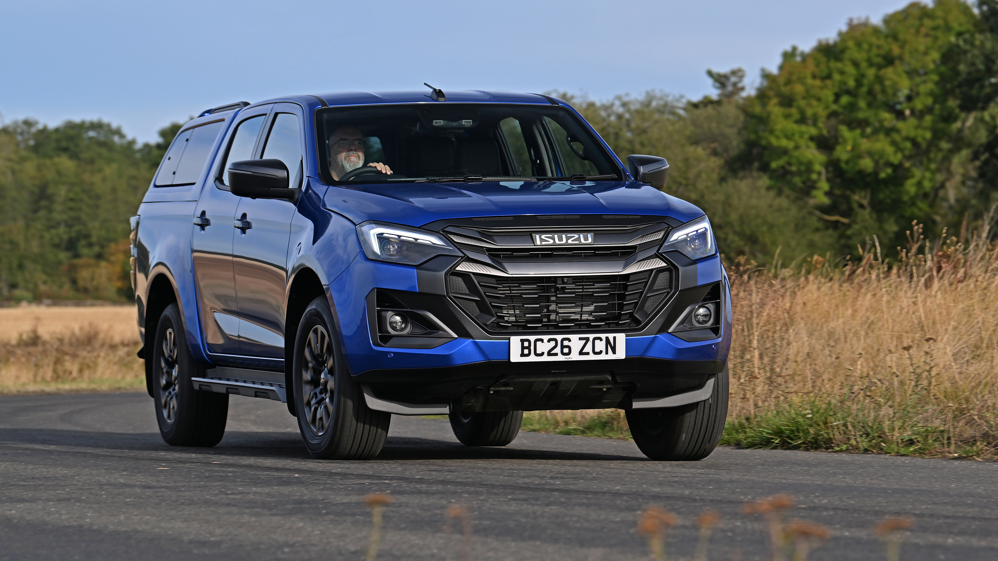 Isuzu D-Max - front cornering