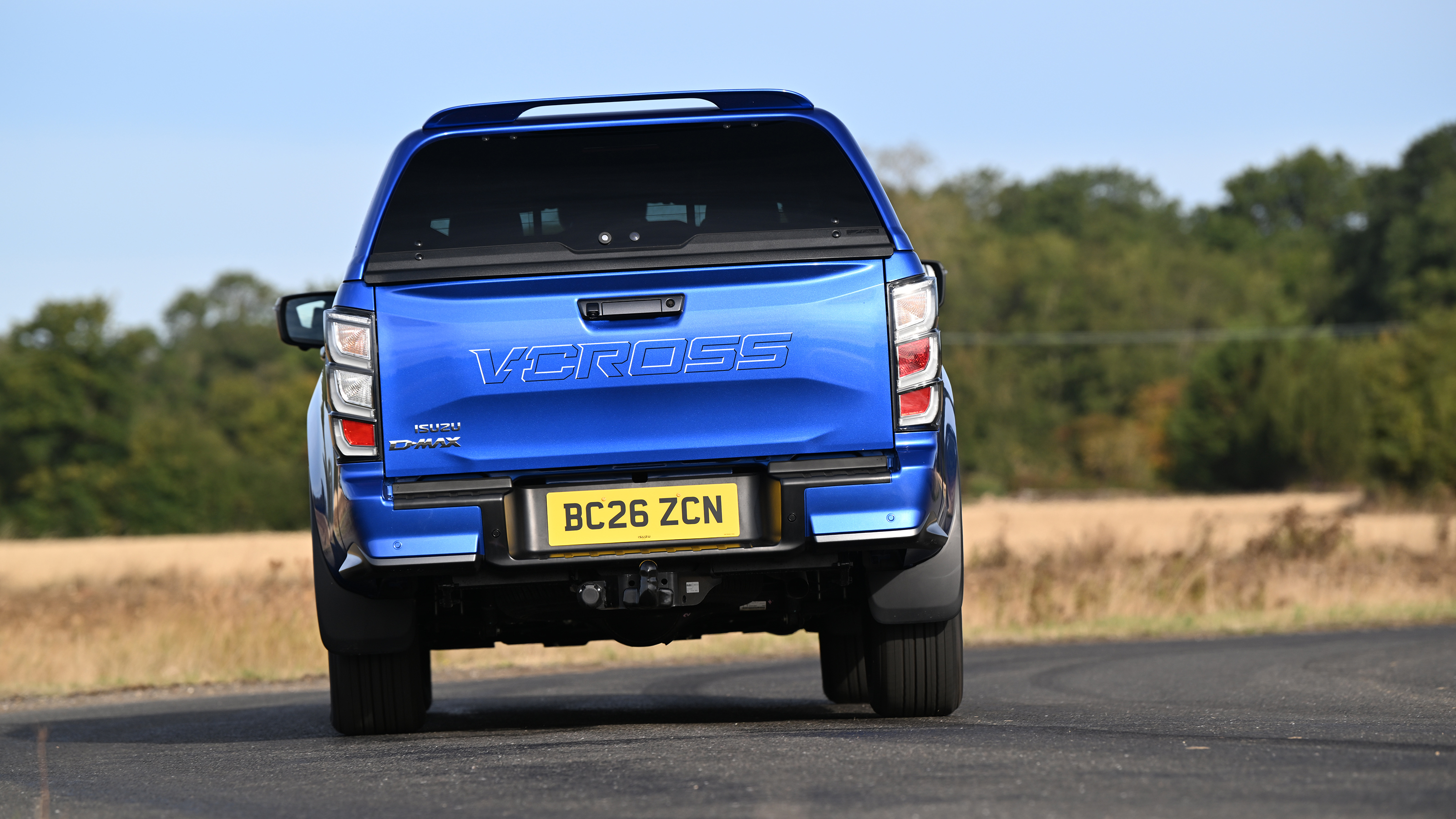Isuzu D-Max - rear cornering
