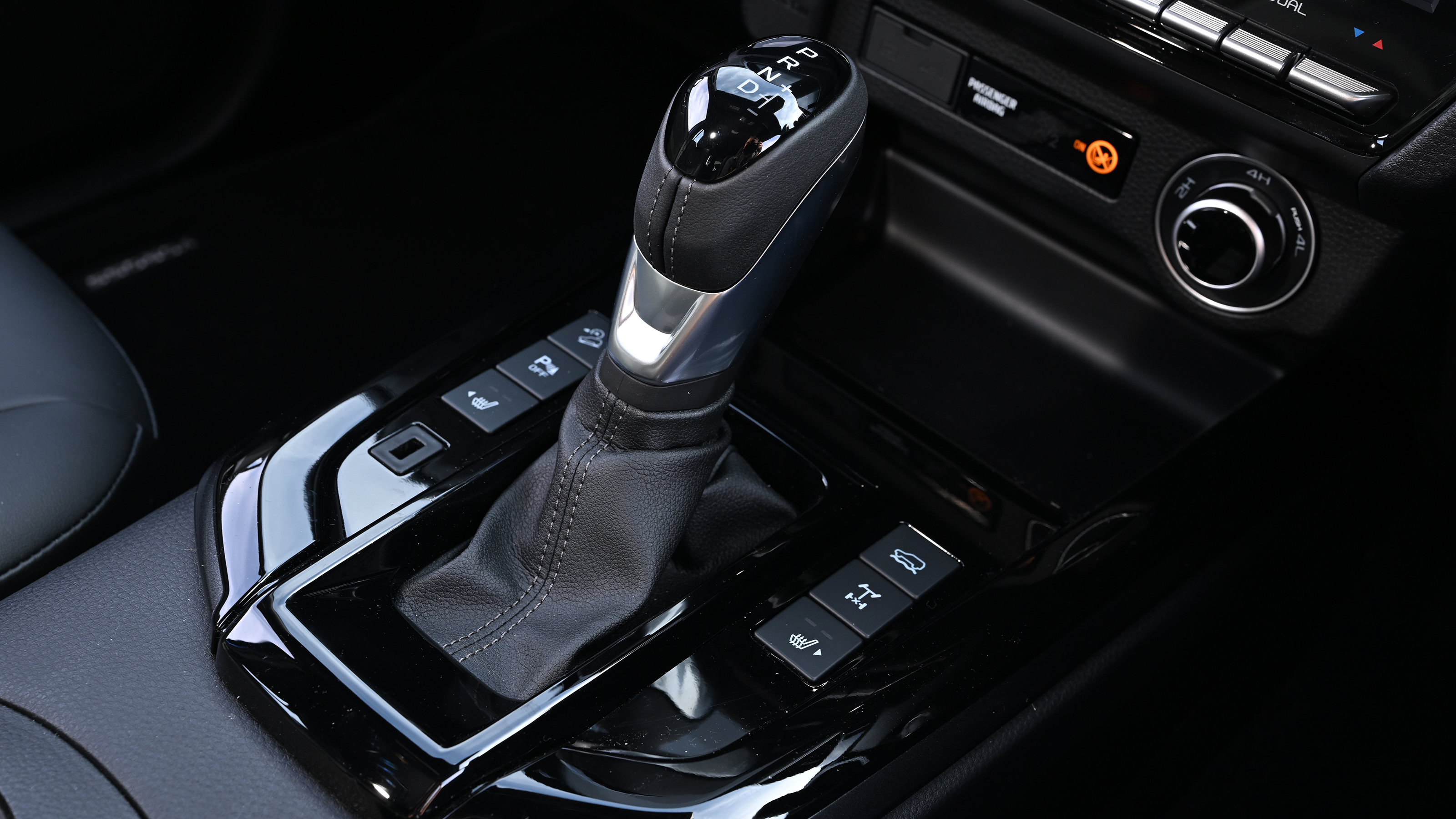 Isuzu D-Max - gear selector