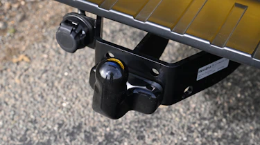 Isuzu D-Max - tow bar