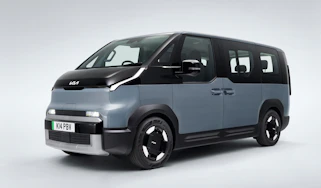Kia PV5 7-seater - front static