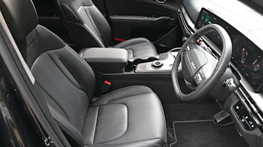 Kia Sportage - seats