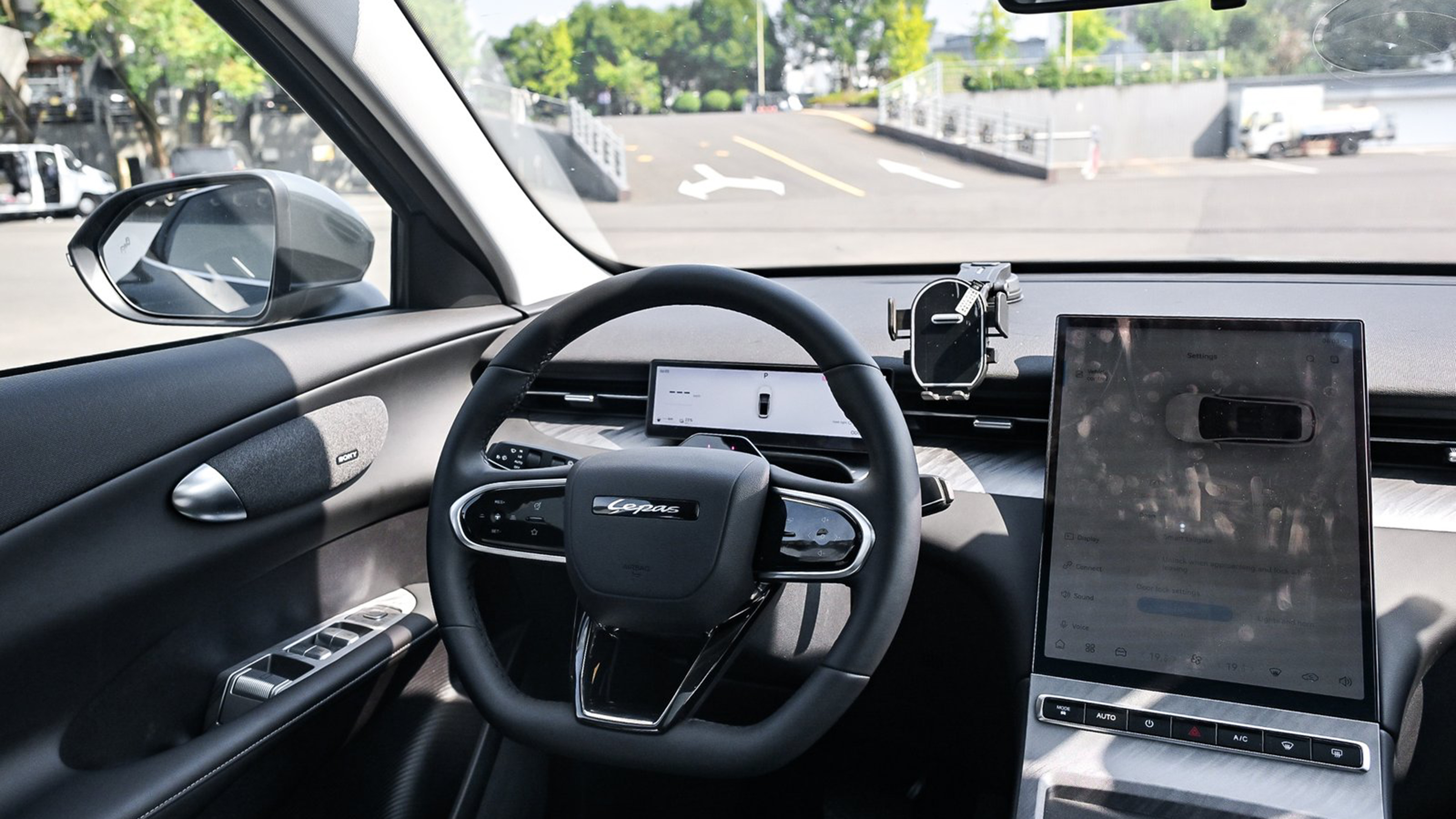 New Lepas L6 being driven in China - front interior static 