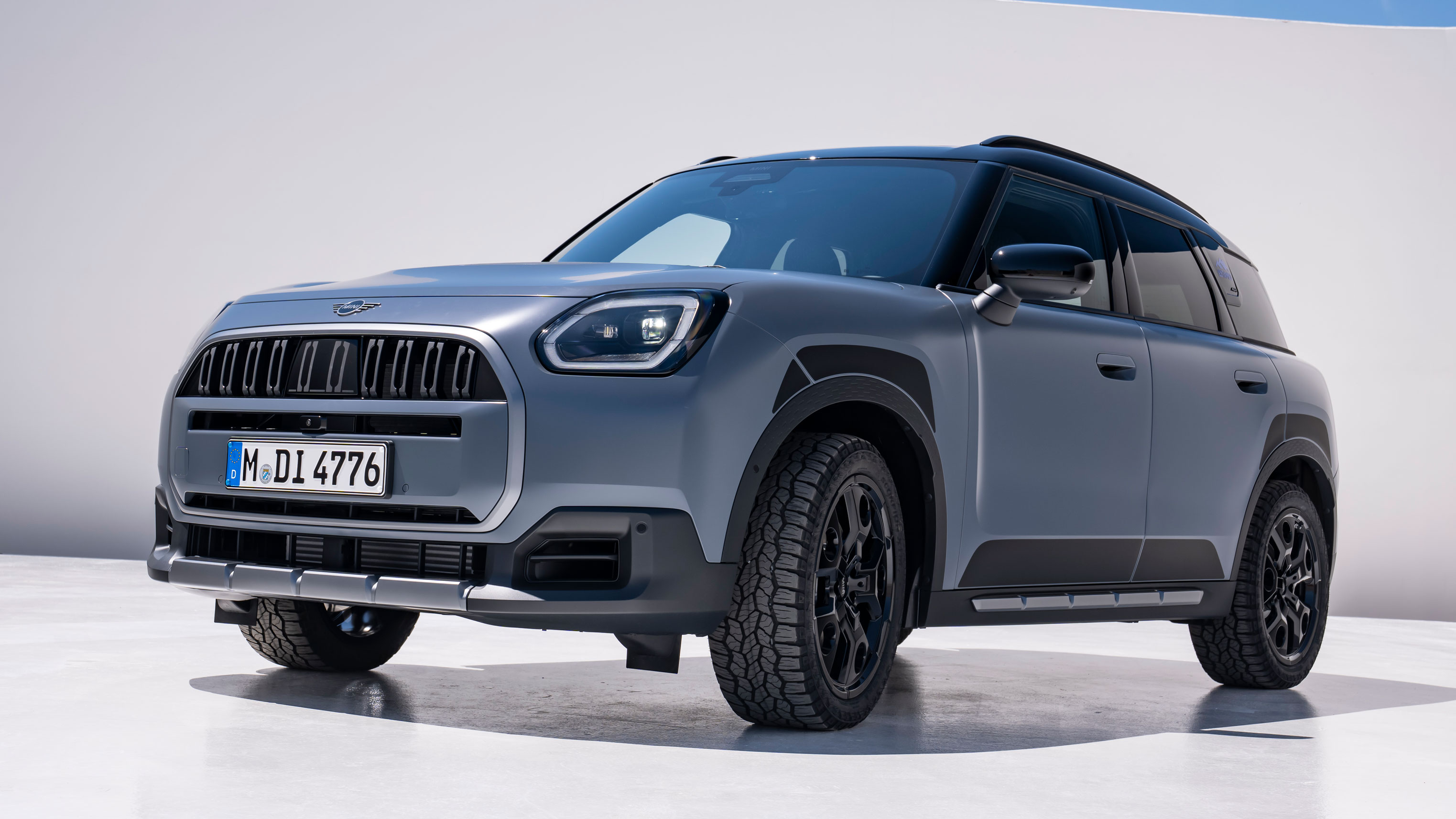 MINI Countryman Untamed - front