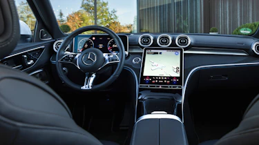 Mercedes C-Class facelift 2026 - cabin
