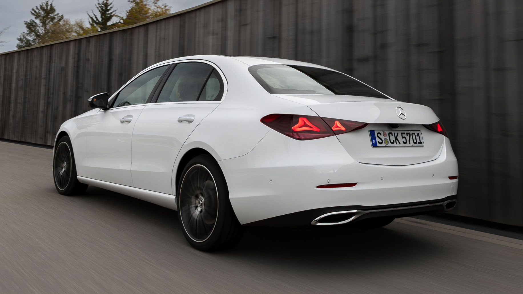 Mercedes C-Class facelift 2026 - rear