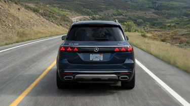 Mercedes GLS - full rear