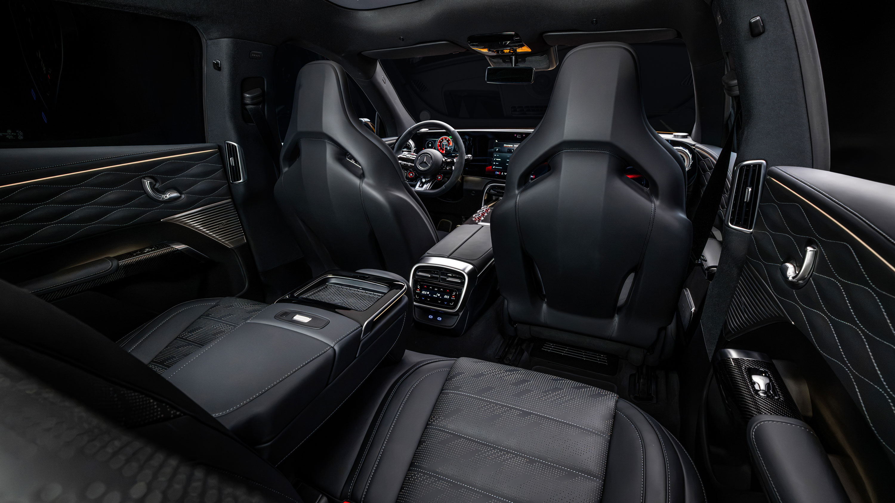 Mercedes-AMG GT SUV - seats
